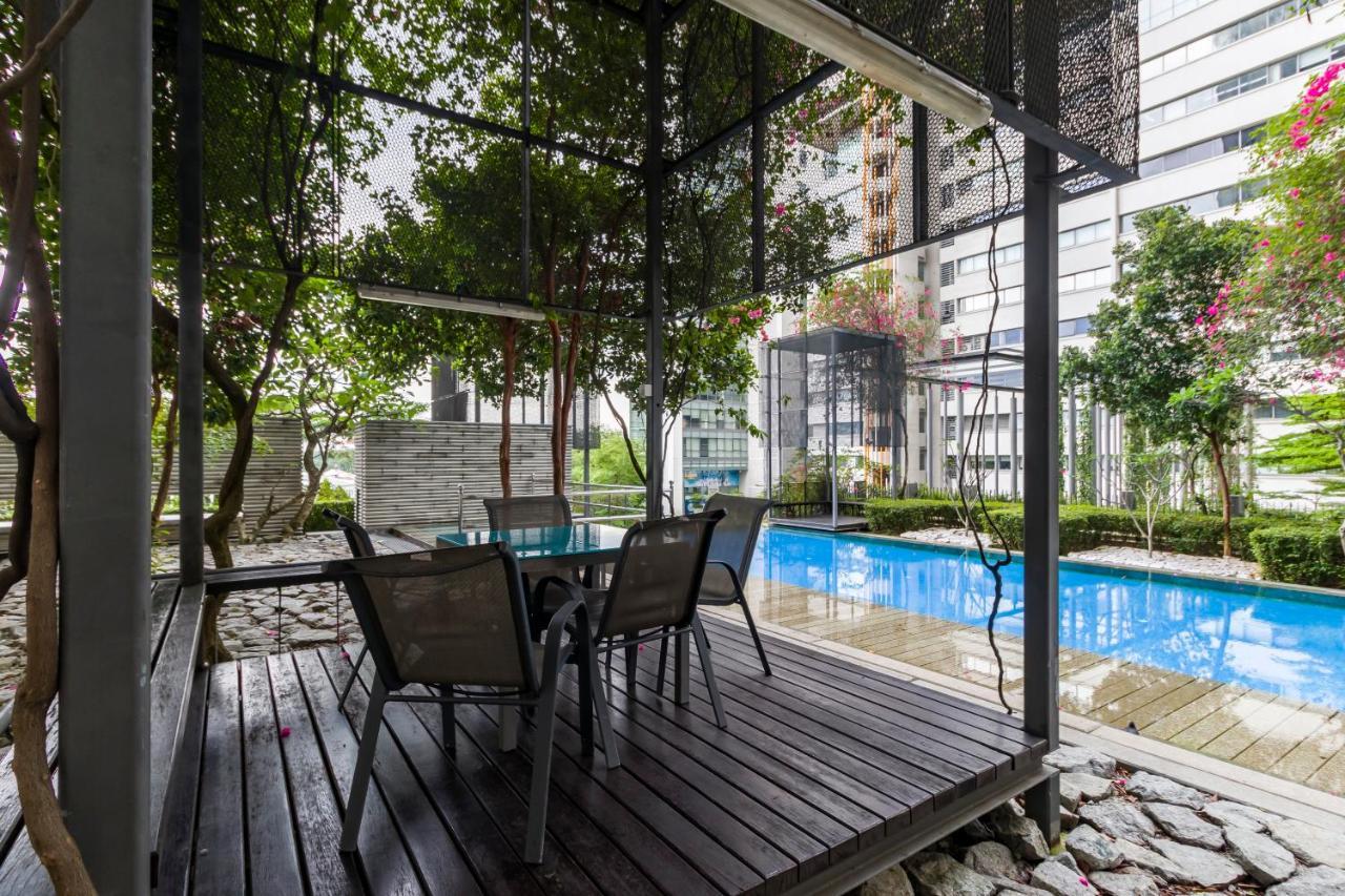 Pj8 Service Suites By Airhost Petaling Jaya Esterno foto
